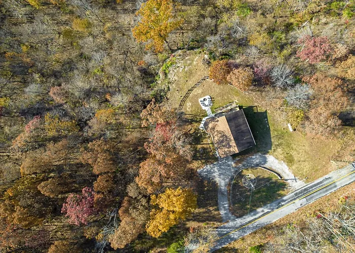 3br Ridge Hot Tub, Firepit & Valley Views Holiday home Carbondale